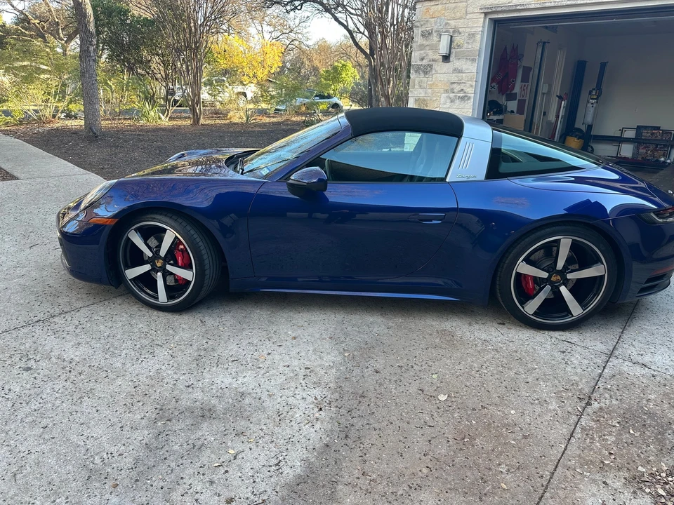 2021 Porsche 992 Targa 4 & 4S - Image 6 of 7