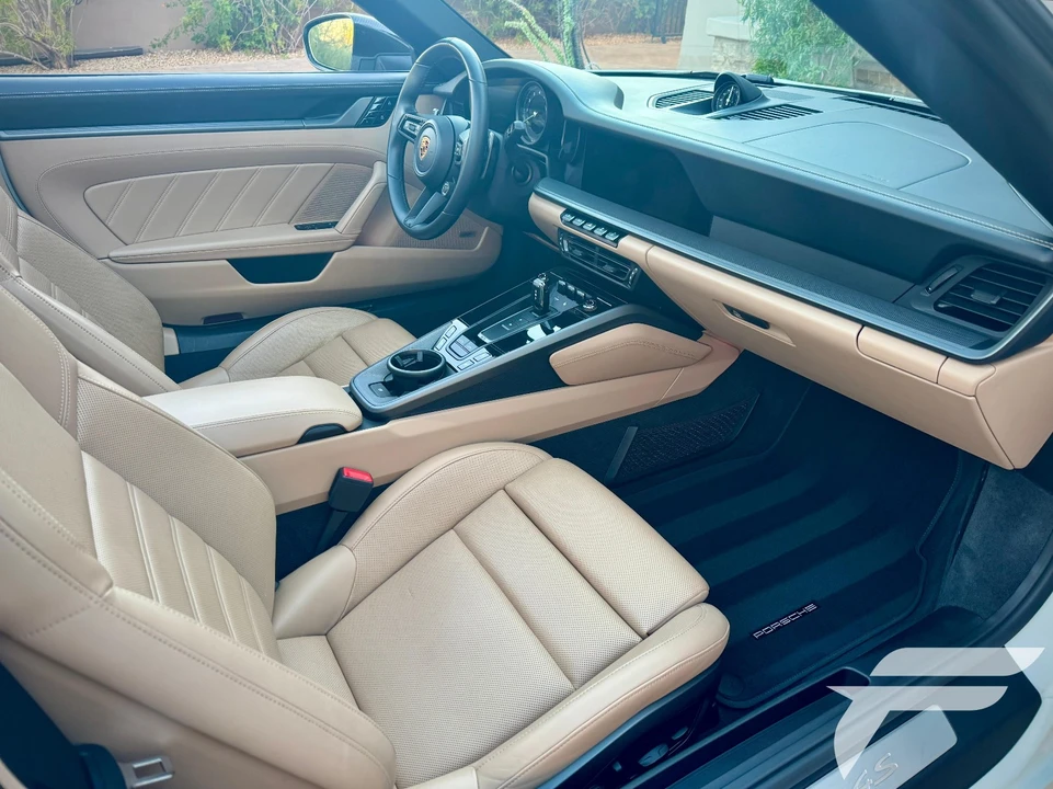 2021 Porsche 992 Targa 4 & 4S - Image 29 of 31