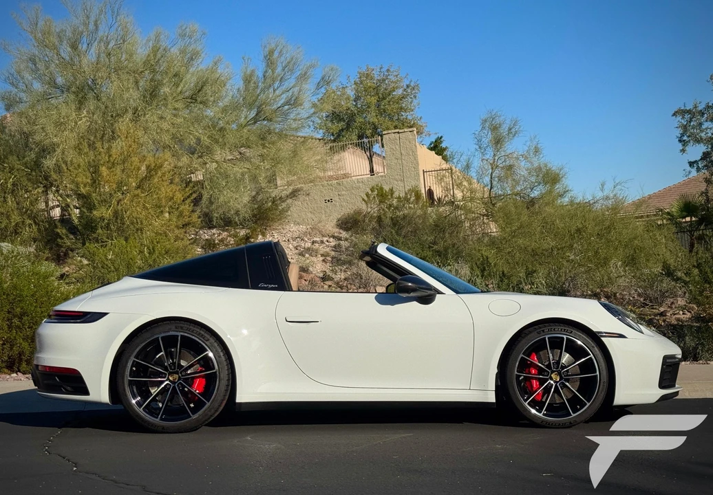 2021 Porsche 992 Targa 4 & 4S - Image 7 of 21