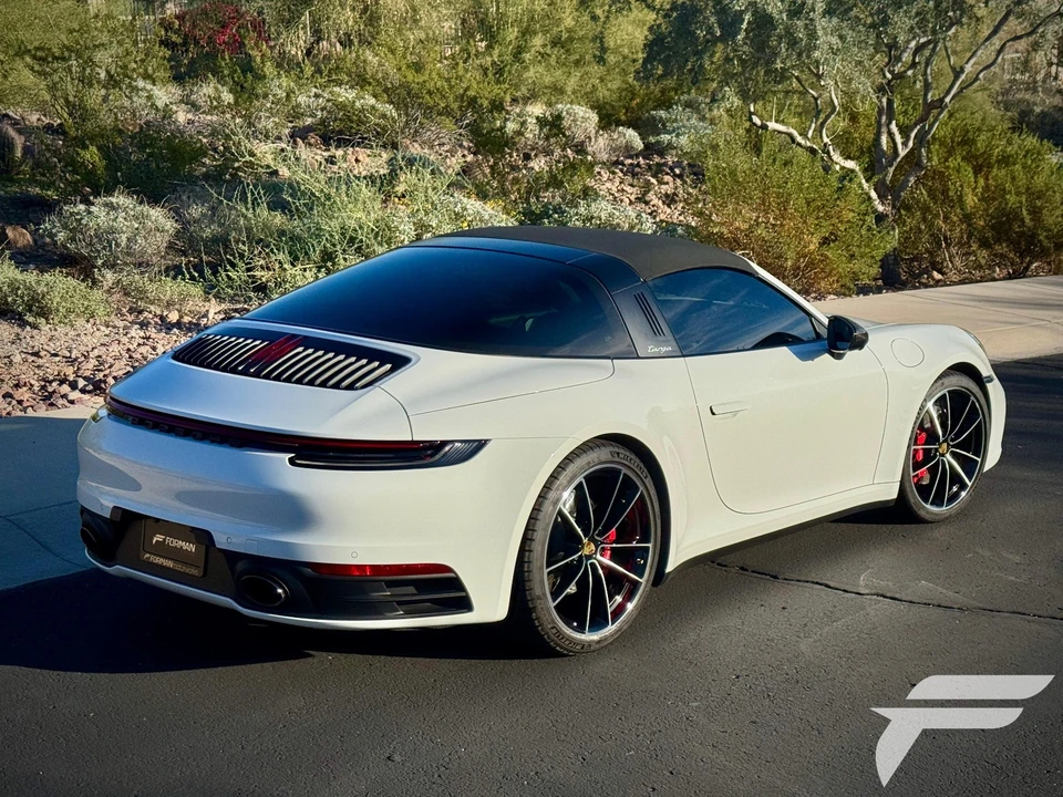 2021 Porsche 992 Targa 4 & 4S - Image 15 of 21