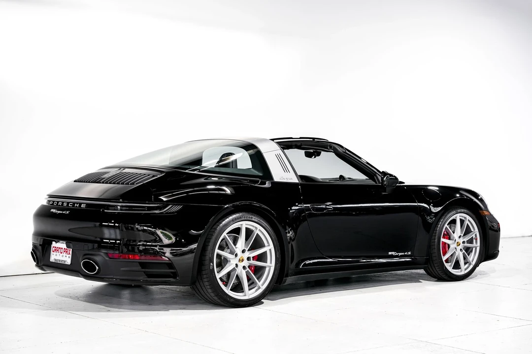 2021 Porsche 992 Targa 4 & 4S - Image 3 of 12