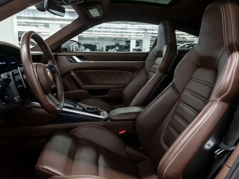 2021 Porsche 992 Turbo - Image 5 of 5