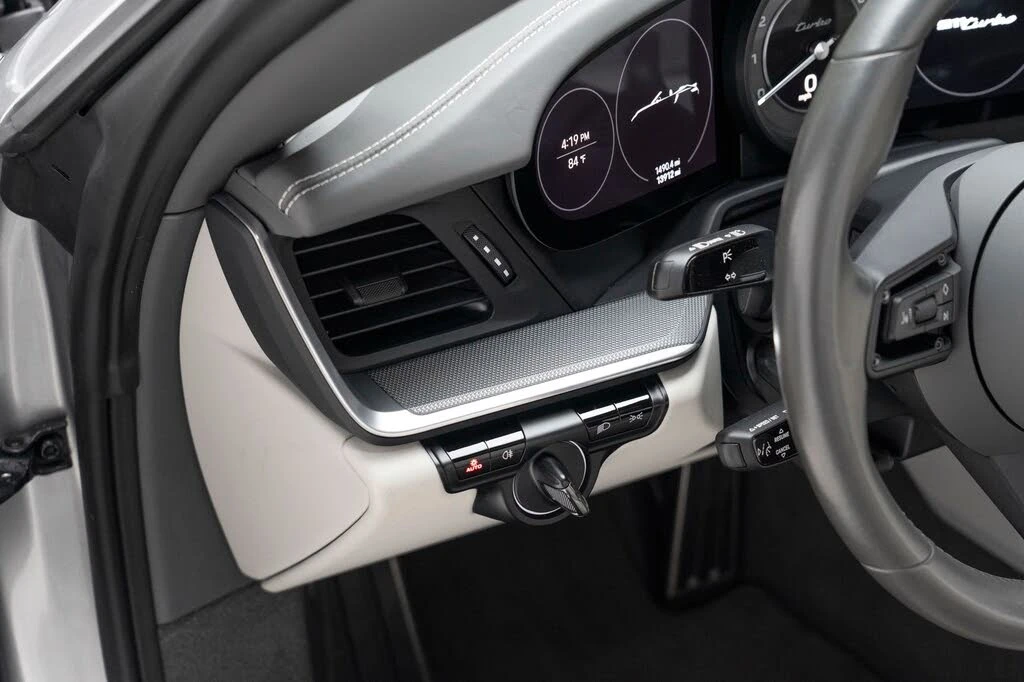 2021 Porsche 992 Turbo - Image 25 of 31