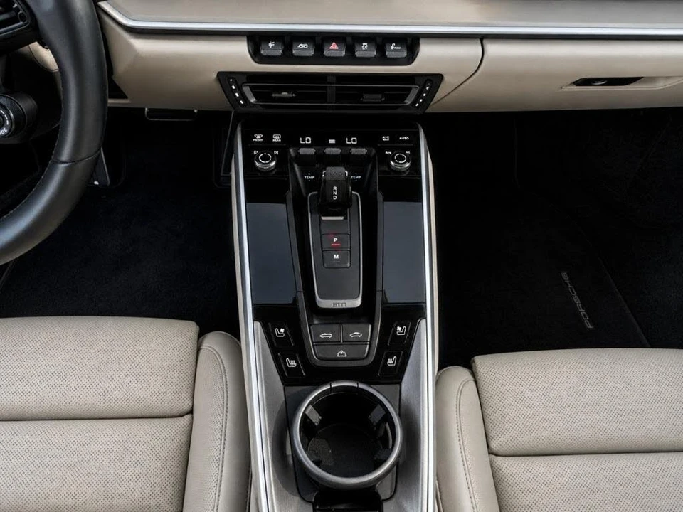2021 Porsche 992 Turbo - Image 13 of 16