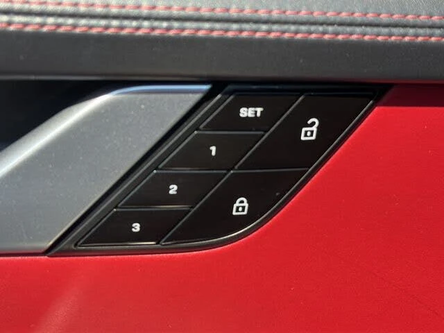 2021 Porsche 992 Turbo - Image 11 of 31