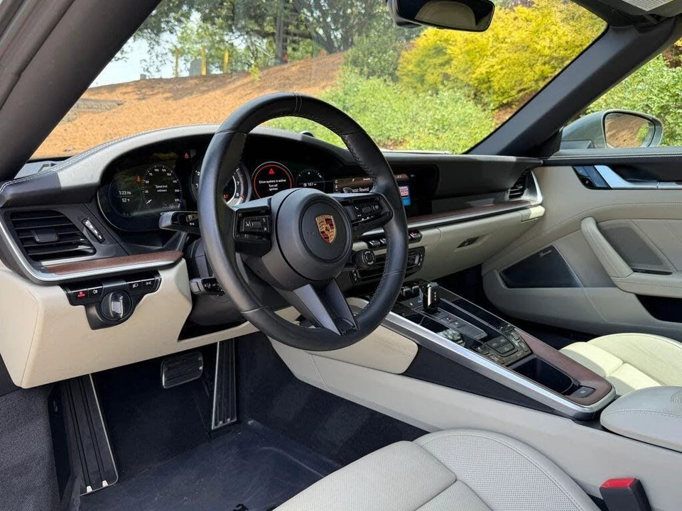 2021 Porsche 992 Turbo - Image 15 of 31