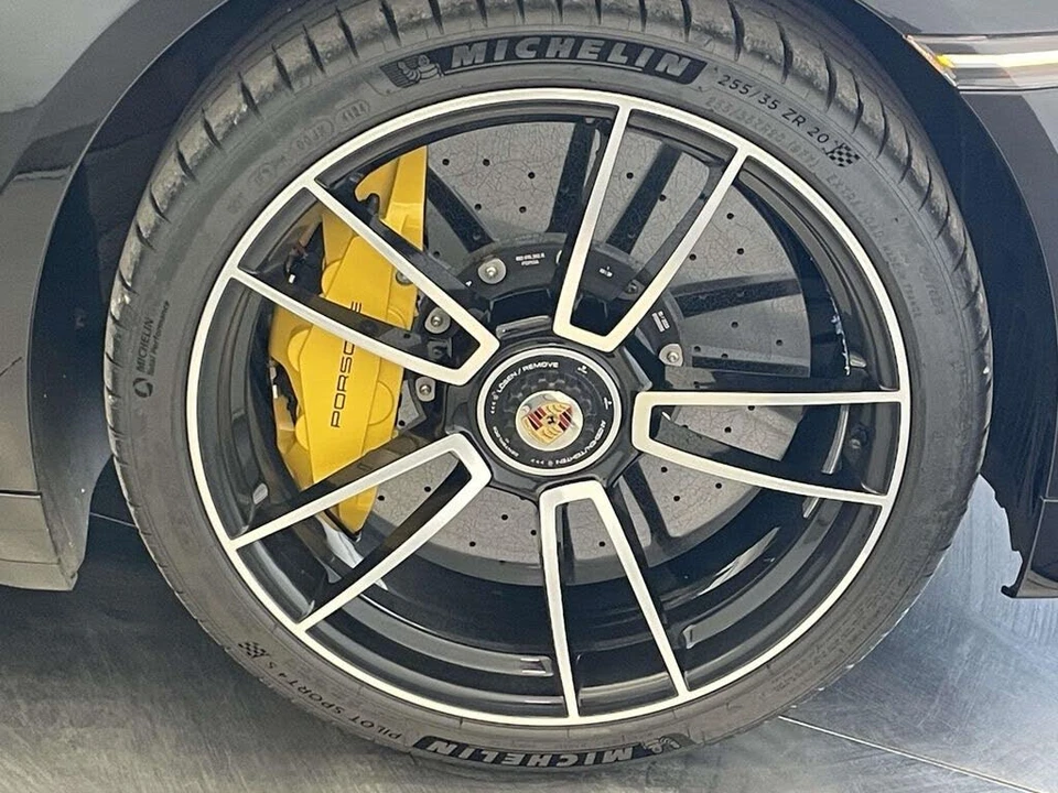 2021 Porsche 992 Turbo - Image 14 of 31