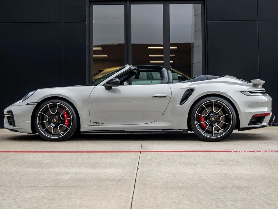 2021 Porsche 992 Turbo - Image 2 of 31