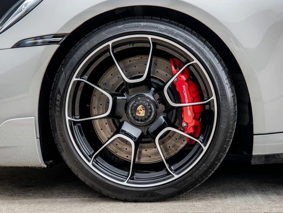 2021 Porsche 992 Turbo - Image 18 of 31