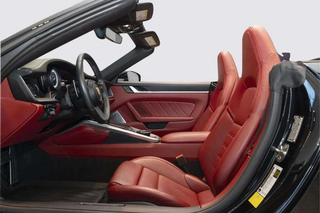2021 Porsche 992 Turbo - Image 17 of 31