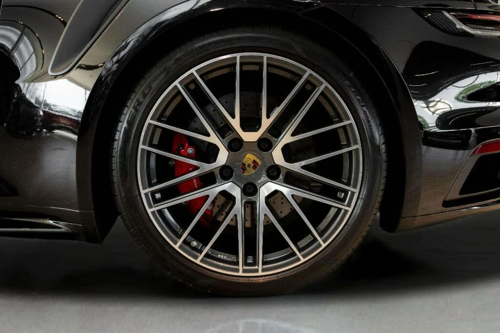 2021 Porsche 992 Turbo - Image 16 of 31