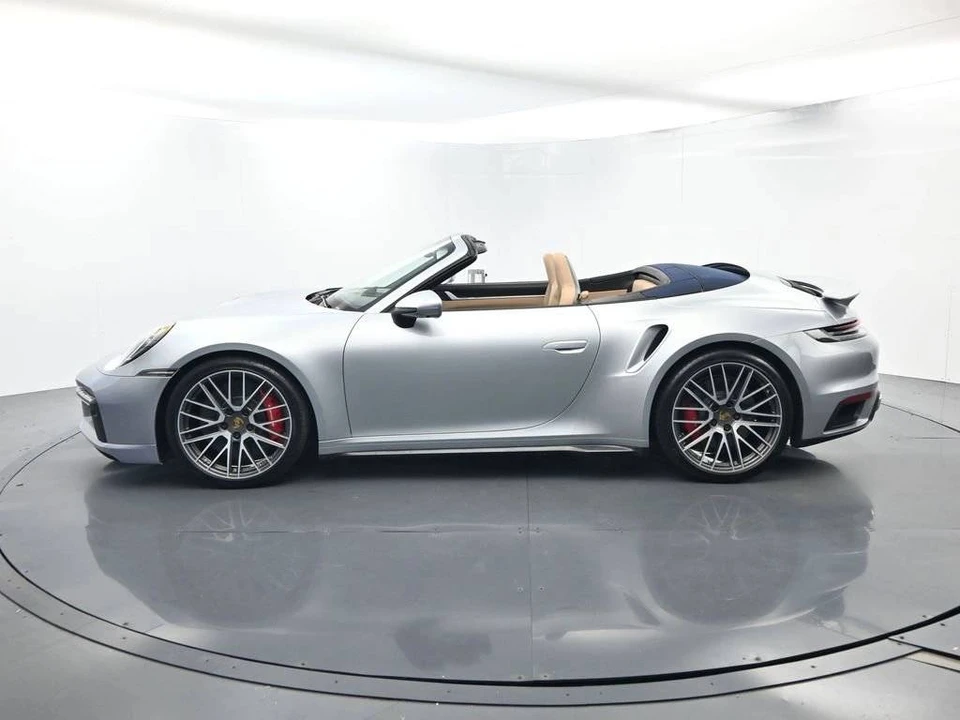 2021 Porsche 992 Turbo - Image 2 of 5