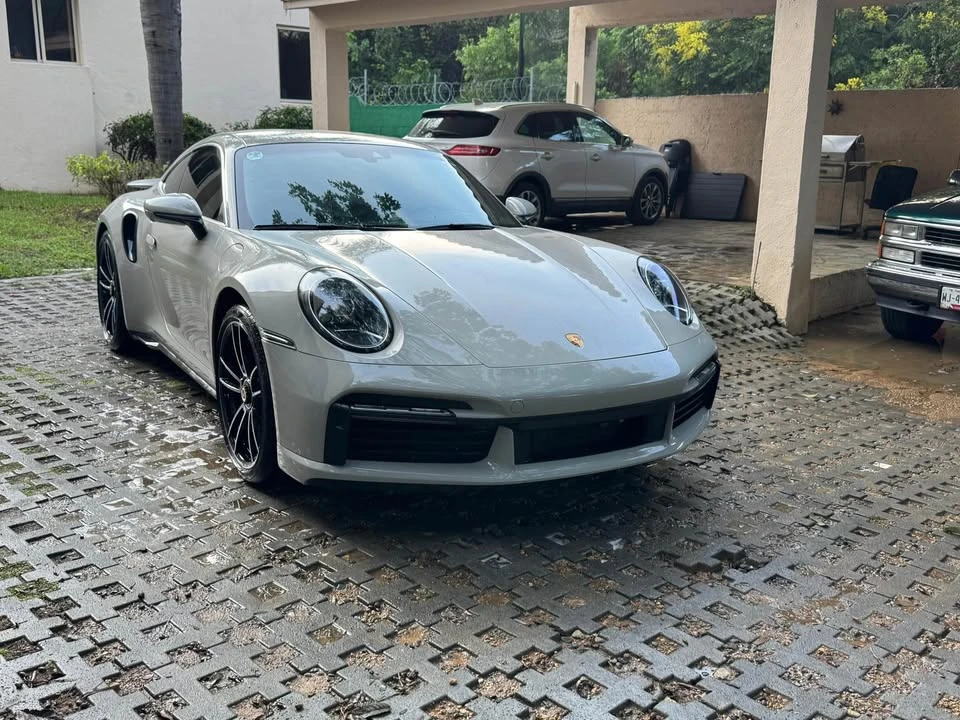 2021 Porsche 992 Turbo - Image 9 of 16