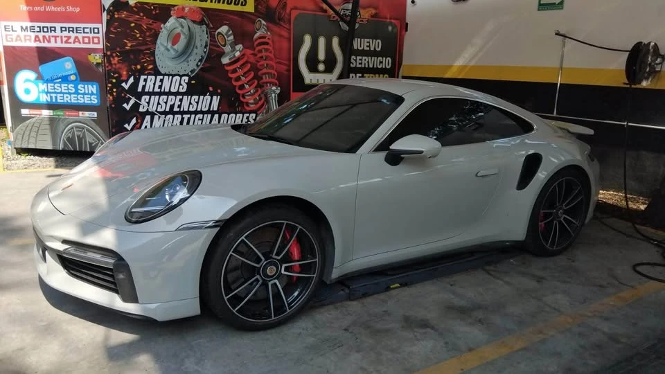 2021 Porsche 992 Turbo - Image 2 of 16