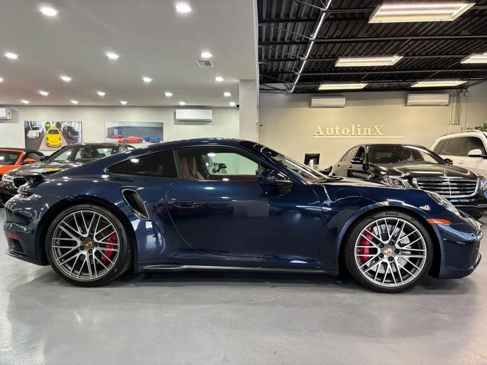 2021 Porsche 992 Turbo - Image 7 of 31