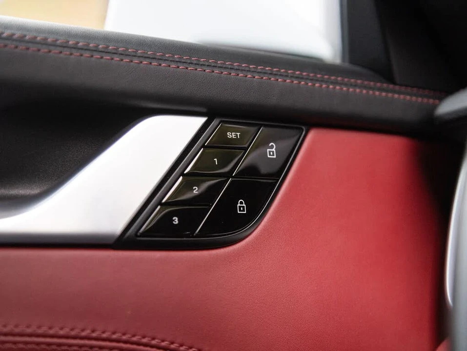 2021 Porsche 992 Turbo - Image 18 of 31