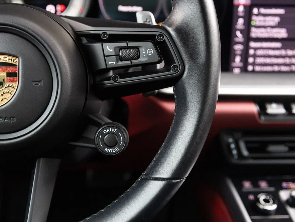 2021 Porsche 992 Turbo - Image 16 of 31
