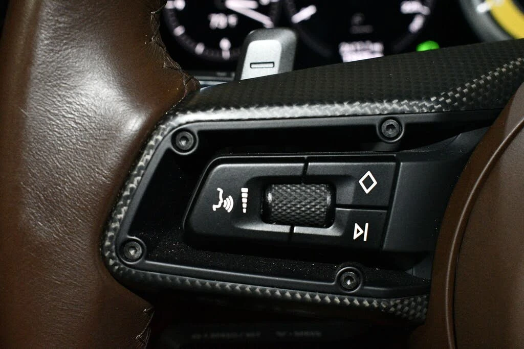2021 Porsche 992 Turbo - Image 25 of 31
