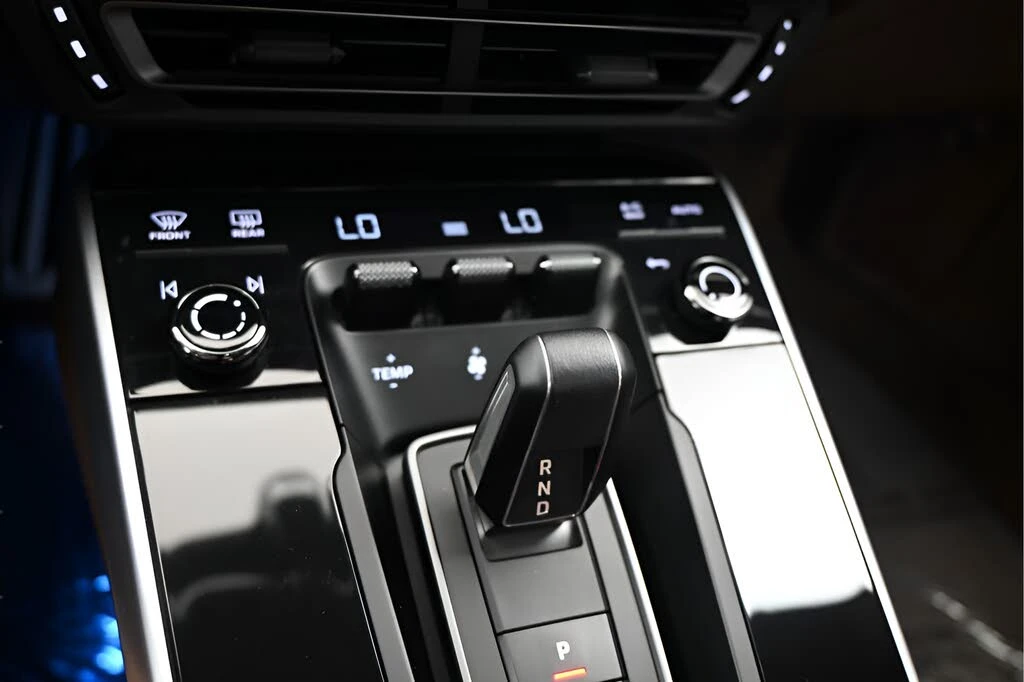 2021 Porsche 992 Turbo - Image 14 of 31