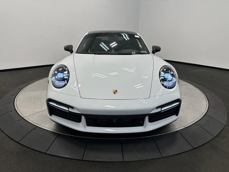 2021 Porsche 992 Turbo - Image 9 of 31