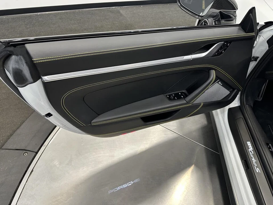 2021 Porsche 992 Turbo - Image 14 of 31