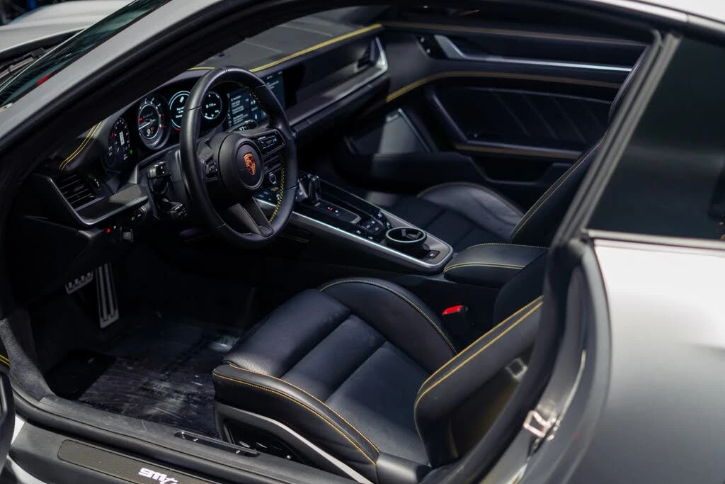 2021 Porsche 992 Turbo - Image 6 of 31