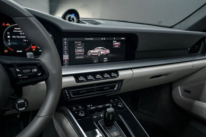 2021 Porsche 992 Turbo - Image 26 of 31