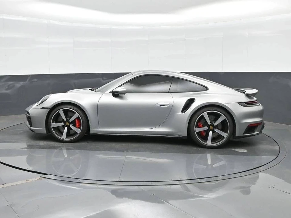 2021 Porsche 992 Turbo - Image 2 of 5