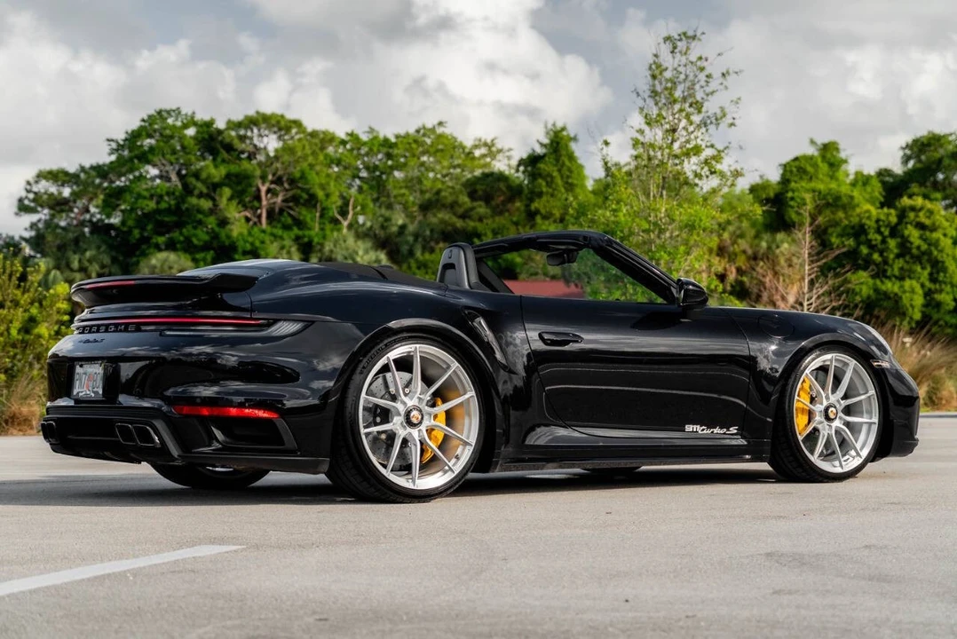 2021 Porsche 992 Turbo S - Image 9 of 21