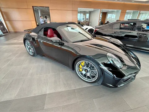 2021 Porsche 911 Turbo S Cabriolet