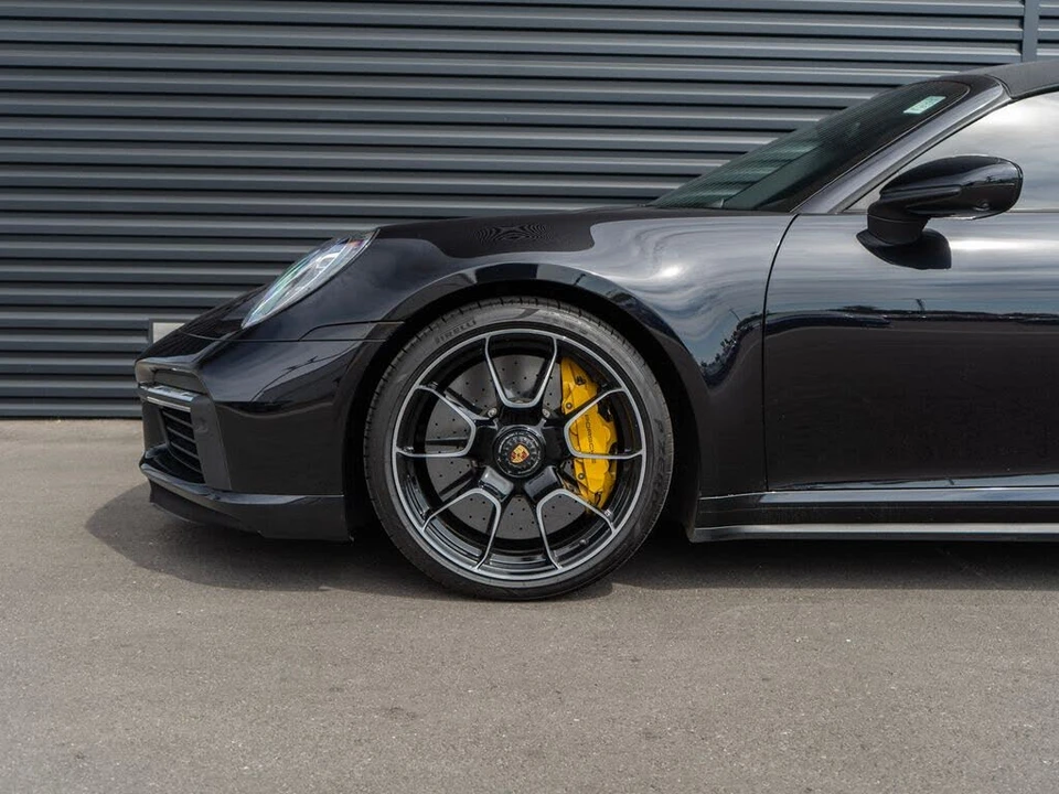 2021 Porsche 992 Turbo S - Image 12 of 31