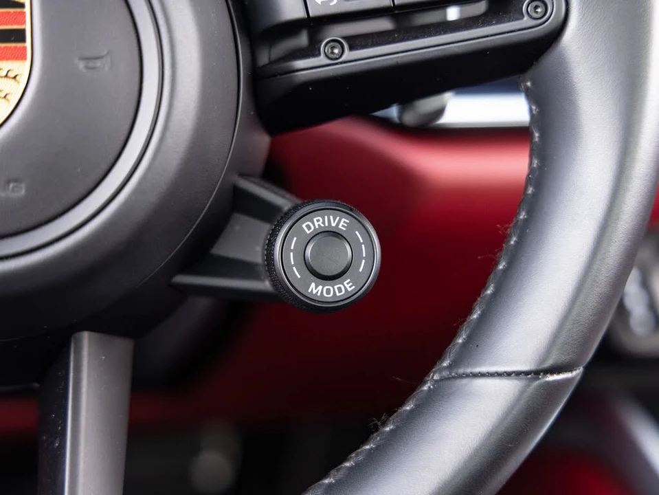 2021 Porsche 992 Turbo S - Image 15 of 31