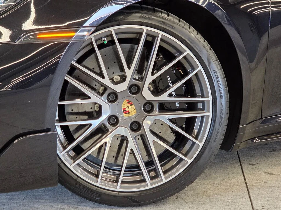 2021 Porsche 992 Turbo S - Image 27 of 31