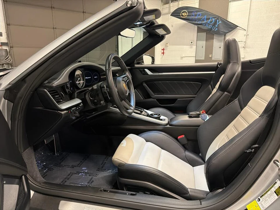 2021 Porsche 992 Turbo S - Image 18 of 31