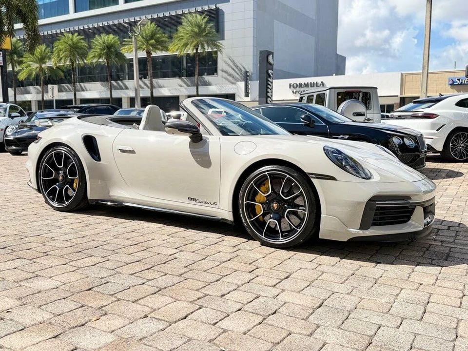 2021 Porsche 992 Turbo S - Image 9 of 31