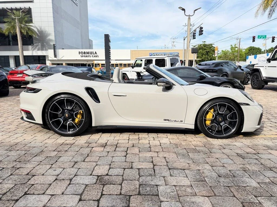 2021 Porsche 992 Turbo S - Image 10 of 31
