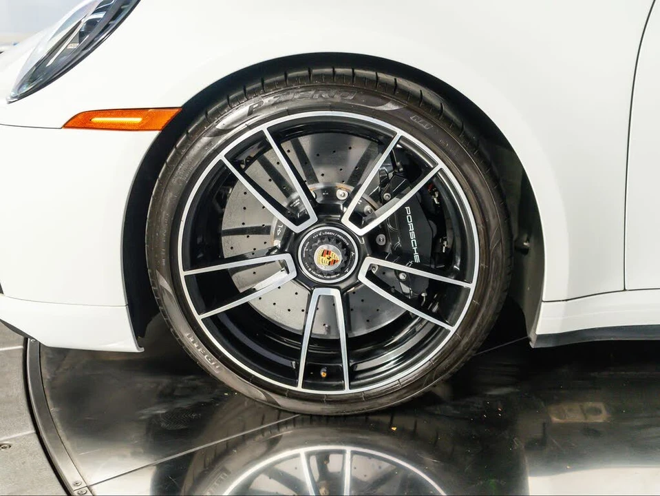 2021 Porsche 992 Turbo S - Image 18 of 31