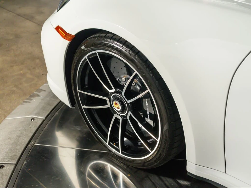 2021 Porsche 992 Turbo S - Image 19 of 31