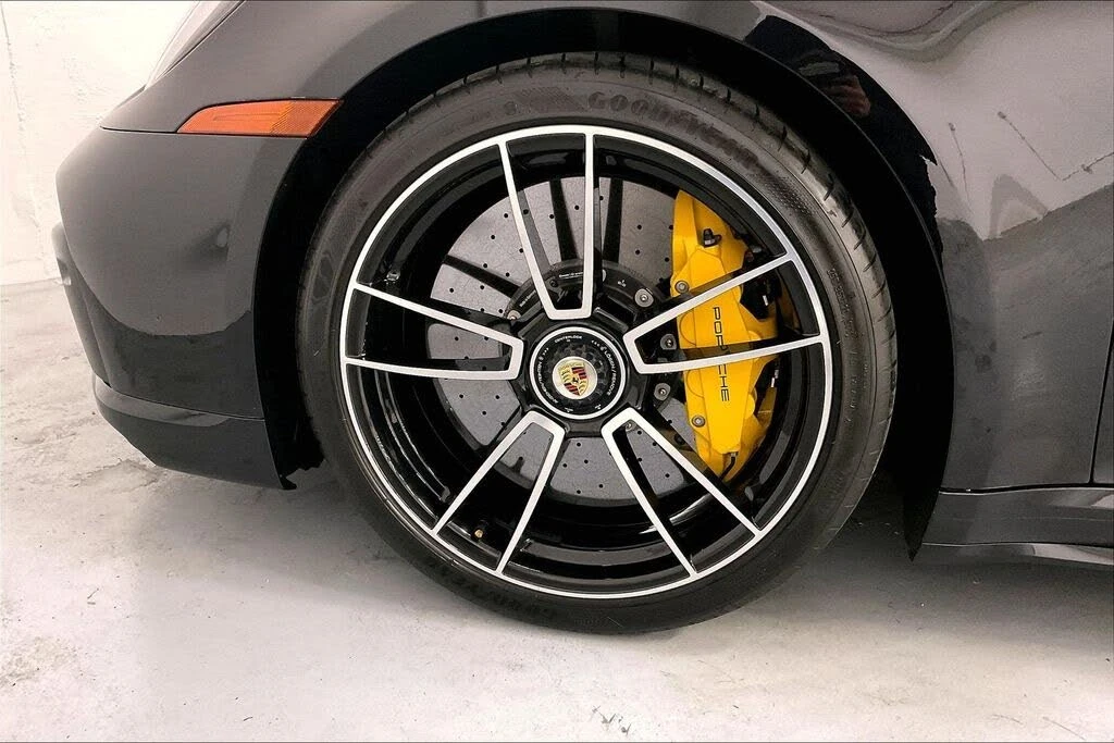 2021 Porsche 992 Turbo S - Image 17 of 31