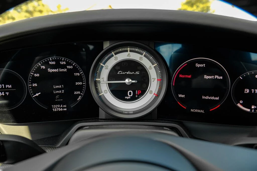 2021 Porsche 992 Turbo S - Image 23 of 31