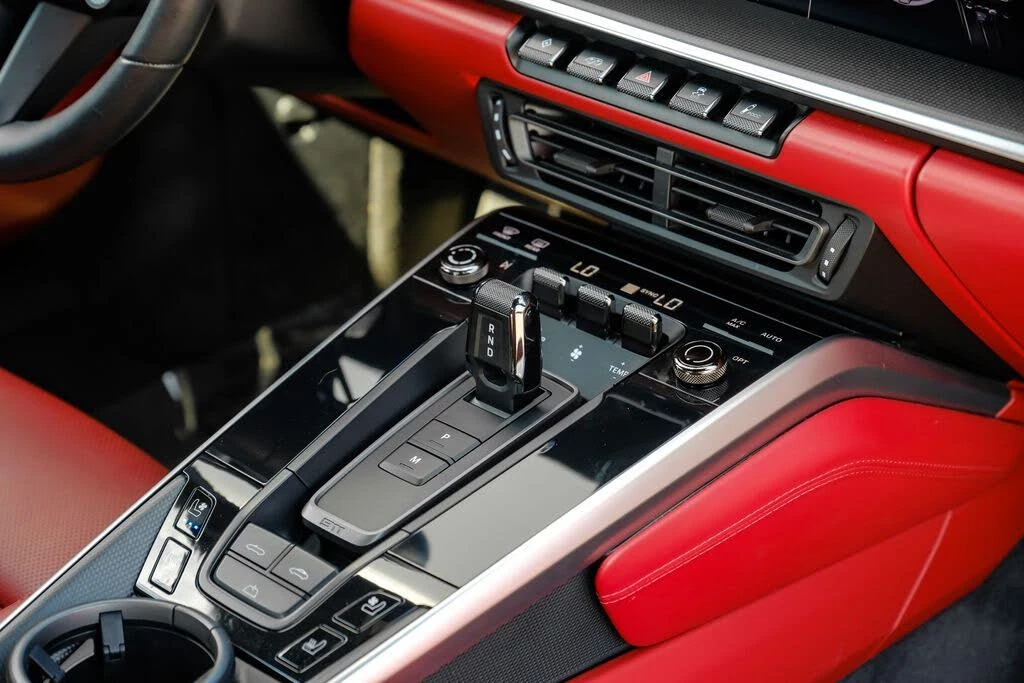 2021 Porsche 992 Turbo S - Image 26 of 31
