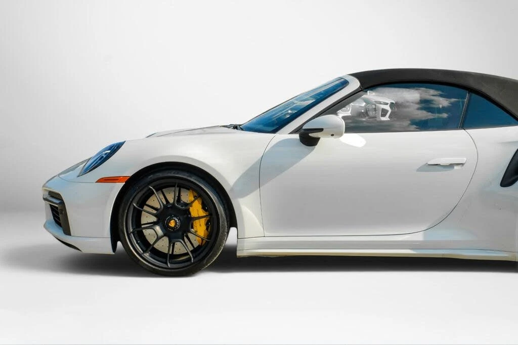 2021 Porsche 992 Turbo S - Image 17 of 31