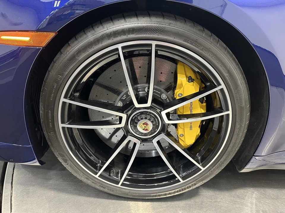 2021 Porsche 992 Turbo S - Image 12 of 31