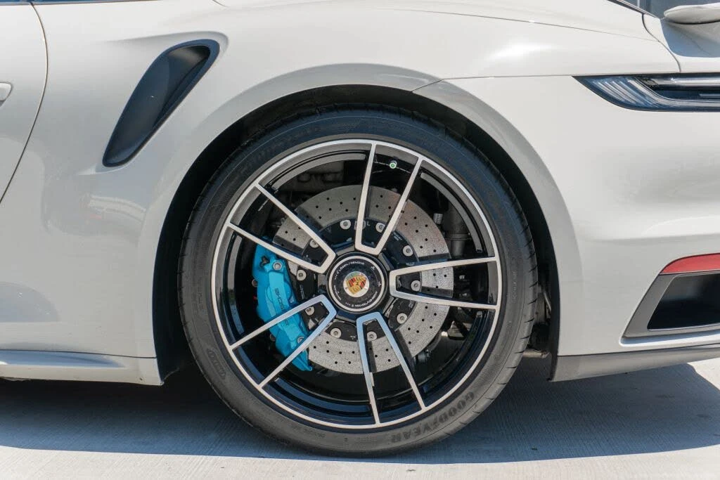 2021 Porsche 992 Turbo S - Image 22 of 31