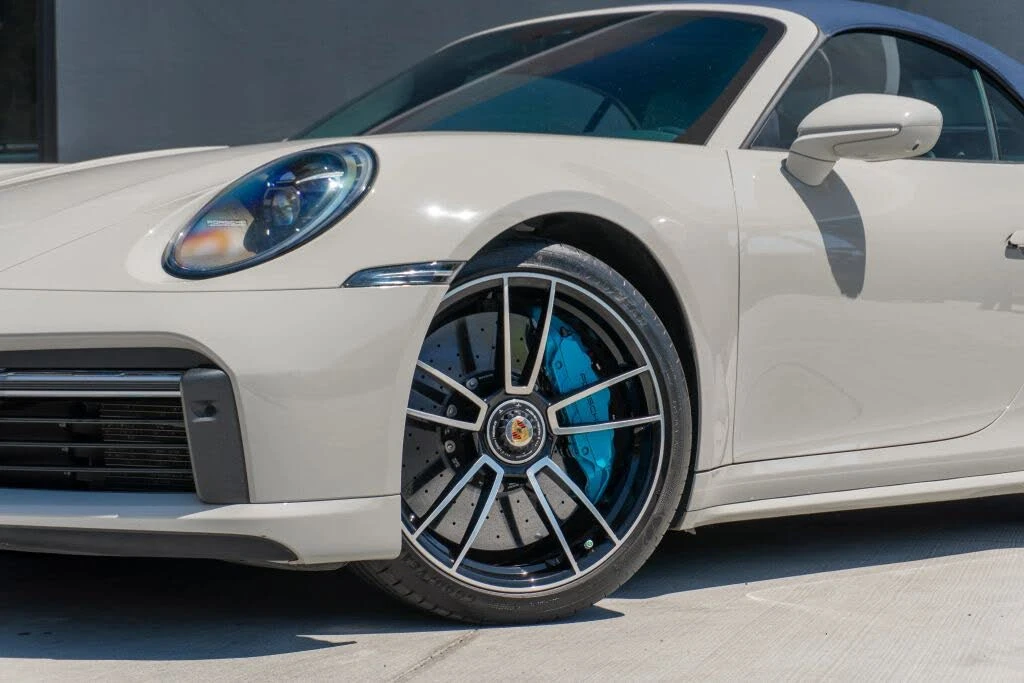 2021 Porsche 992 Turbo S - Image 26 of 31