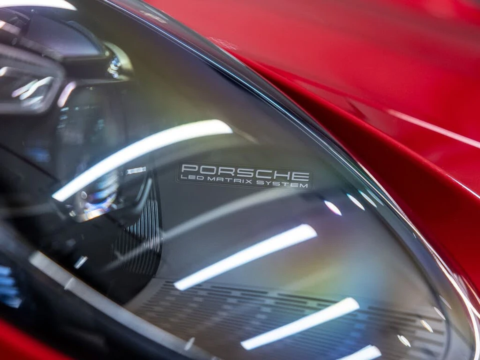 2021 Porsche 992 Turbo S - Image 15 of 31