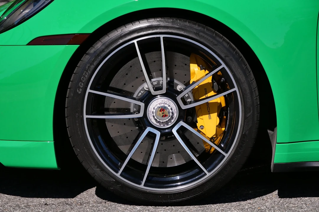 2021 Porsche 992 Turbo S - Image 26 of 31