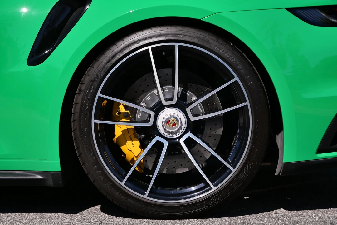 2021 Porsche 992 Turbo S - Image 28 of 31
