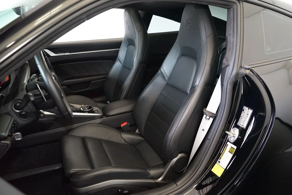 2021 Porsche 992 Turbo S - Image 11 of 31