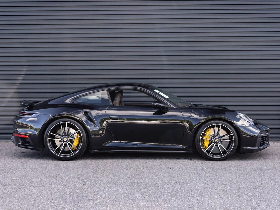 2021 Porsche 992 Turbo S - Image 8 of 31
